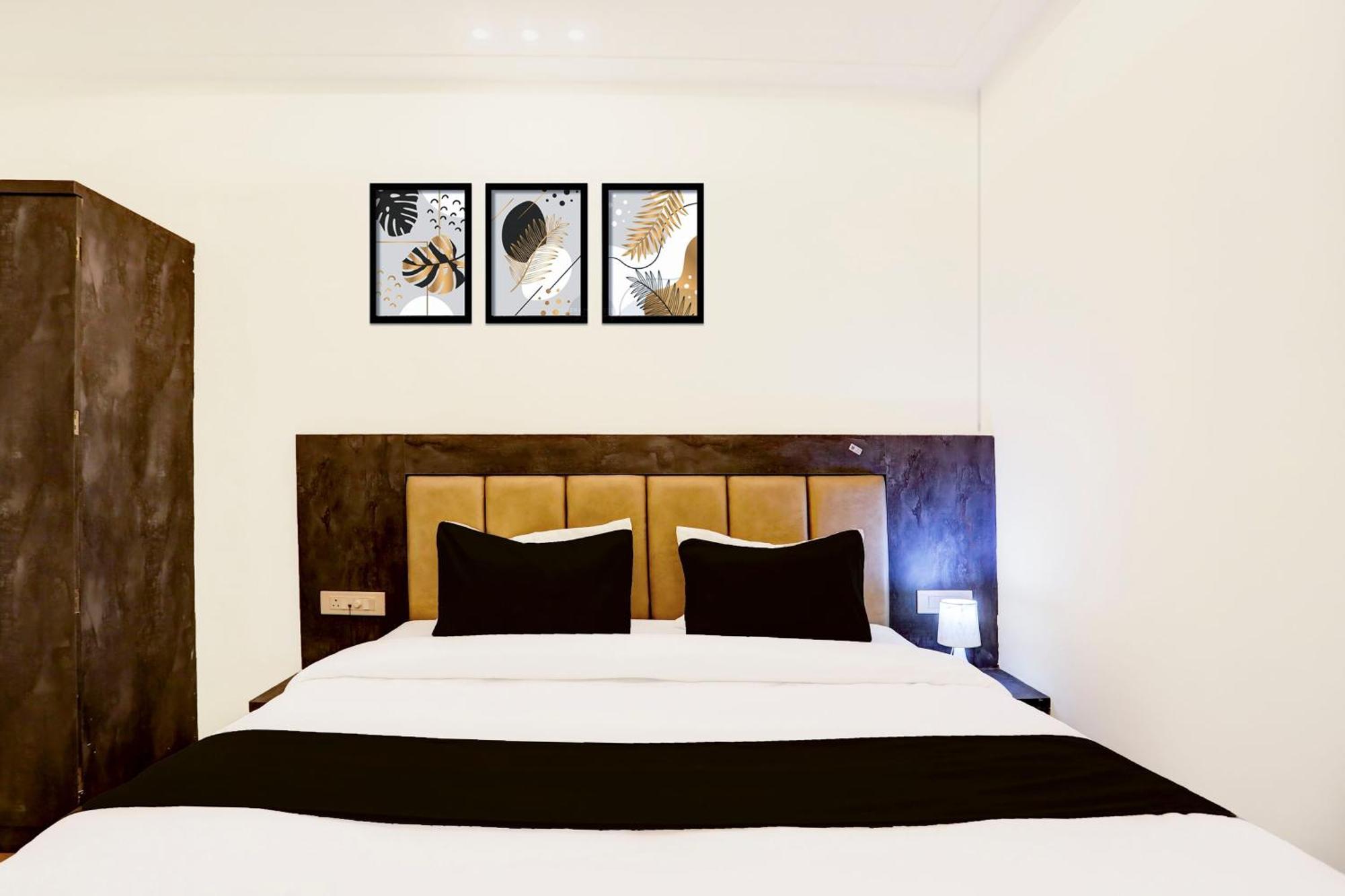 Super Townhouse Balua Road Pahadiya Ξενοδοχείο Βαρανάσι Εξωτερικό φωτογραφία